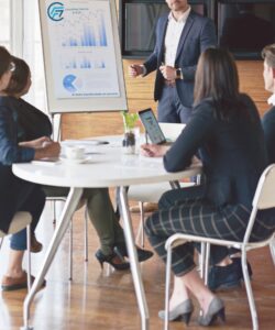 En Consulting Financial & Audit se fomenta la participación de la mujer.